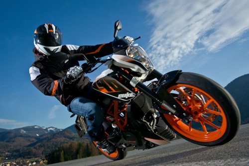 74749_390_Duke_2013_1024