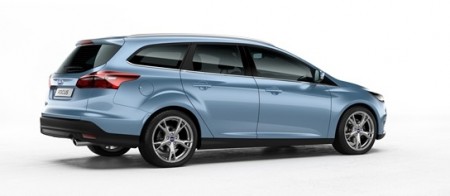 Ford_Focus_Wagon_04