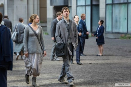 Divergent-mekanika (13)