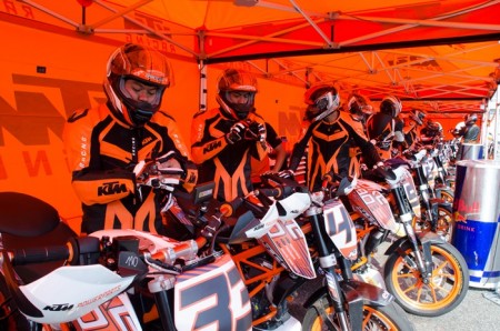 KTM-390-Duke Battle-2014-Mekanika  (4)