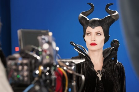 Maleficent-Mekanika (6)