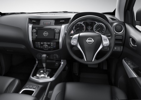 Nissan-NP300-Navara-2015-mekanika (12)