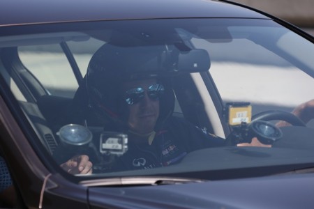 sebastian-vettel-uji-lita-Sochi-Autodrom-mekanika  (7)
