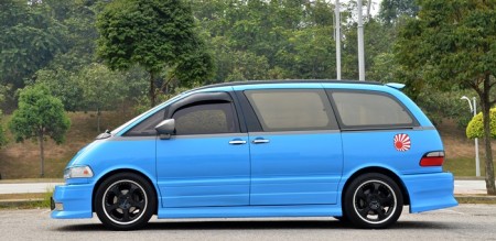 Toyota Estima TCR11