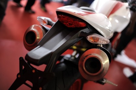 Ducati-Monster-796-S2R-mekanika (13)