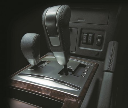 Mitsubishi-Pajero-2015-mekanika (6)