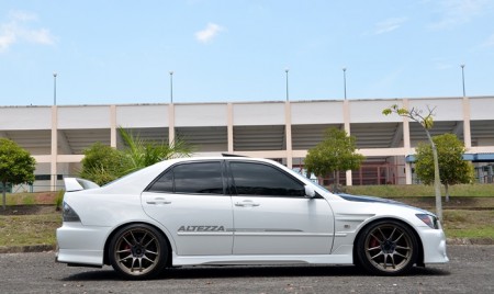 Toyota-Altezza-turbo-mekanika (9)