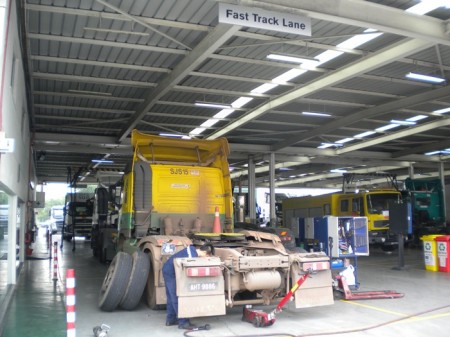 Volvo-Trucks-Fast-Track-mekanika (3)