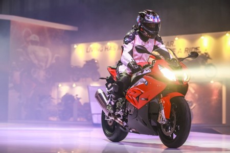 BMW-World-Malaysia-mekanika (3)
