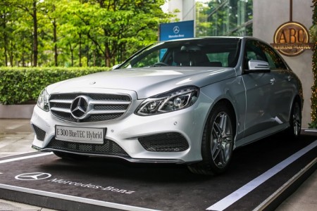 Mercedes-Benz-E-300-Bluetec-Hybrid-mekanika (10)