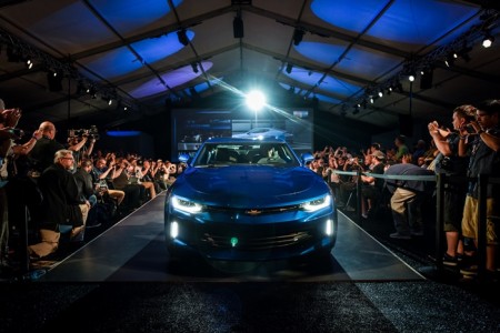 ChevyCamaroReveal07.jpg