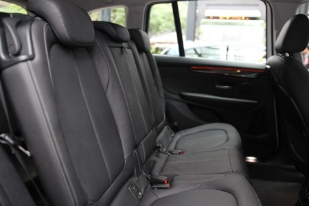 BMW-220i-Gran-Tourer -2015-mekanika (3)