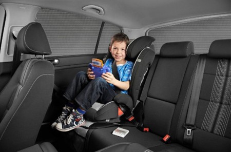 Volkswagen-ISOFIX-mekanika (1)