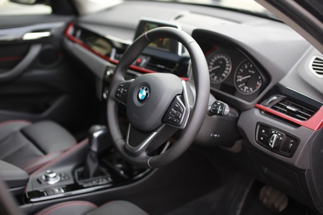 BMW-X1-2015-mekanika (10)
