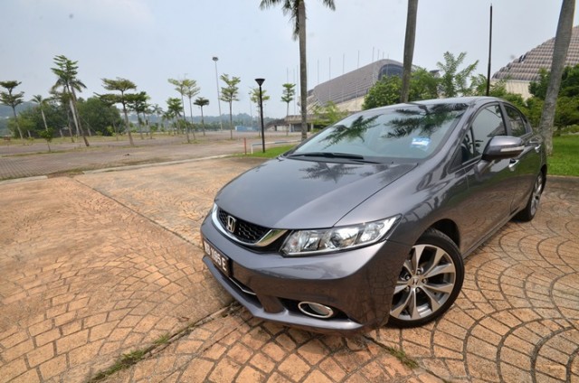HONDA CIVIC 2.0L NAVI