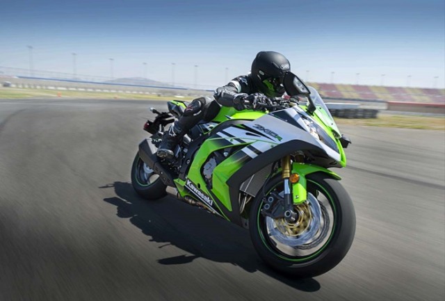Kawasaki-ZX10R-2016-mekanika (2)