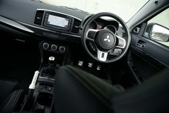 Mitsubishi-Lancer-Evolution-X-Final-Edition-mekanika (34)