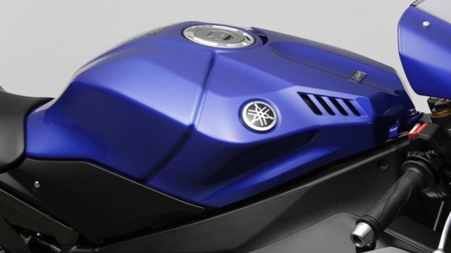 Yamaha-YZF-R1-2015-mekanika (4)
