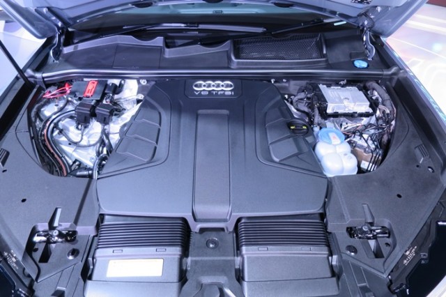 Audi-Q7-2015-mekanika (1)