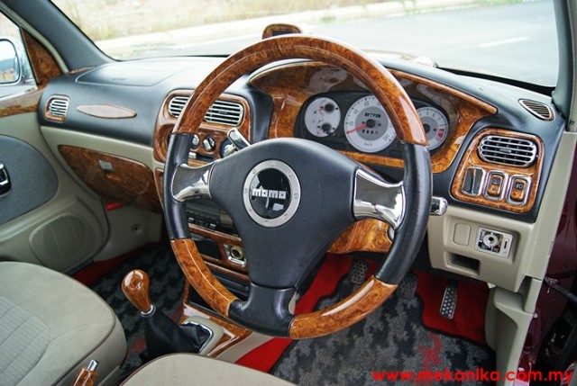 DAIHATSU GINO CLASSIC AUTOCOAT