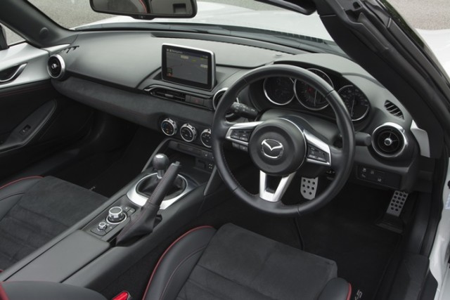Mazda-MX-5-Sport-Recaro-Mekanika (9)