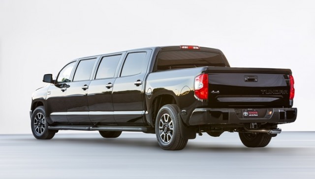 SEMA-2015-Toyota-Tundrasine-mekanika (1)