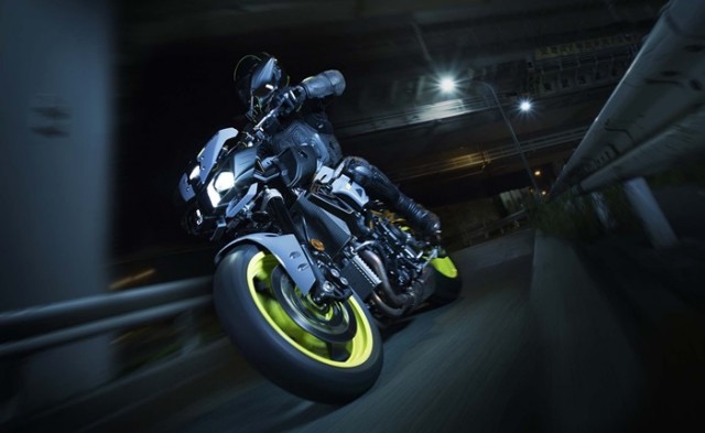 Yamaha-MT-10-2016-mekanika (5)