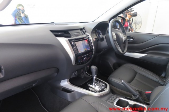 preview-Nissan-NP300-Navara-mekanika (12)