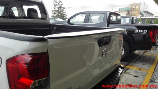 preview-Nissan-NP300-Navara-mekanika (16)