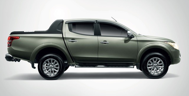 Mitsubishi-year-end-sales-2015-Mekanika (3)