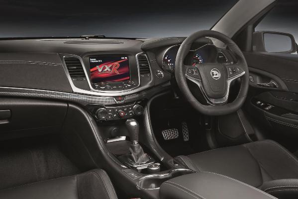 Vauxhall-Maloo-LSA_interior