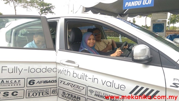 Proton-it's-in-the-drive-campaign-mekanika (5)