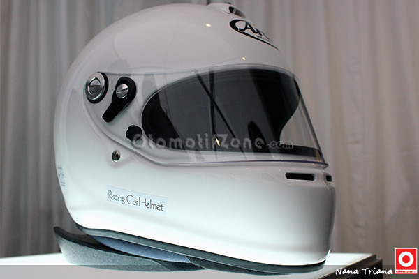 helm-Arai-GP-6S