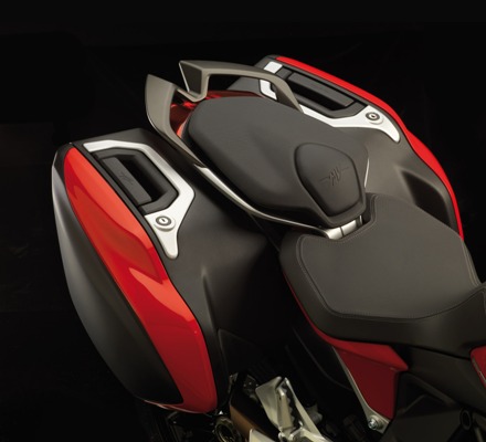 mv-agusta-turismo-veloce-800-mekanika (3)
