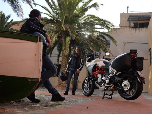 mv-agusta-turismo-veloce-800-mekanika (4)