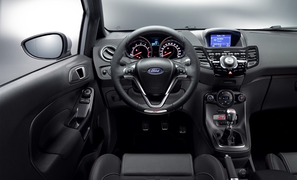 Ford-Fiesta-ST200-mekanika (7)