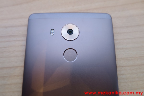 Huawei-Mate-8-mekanika (10)