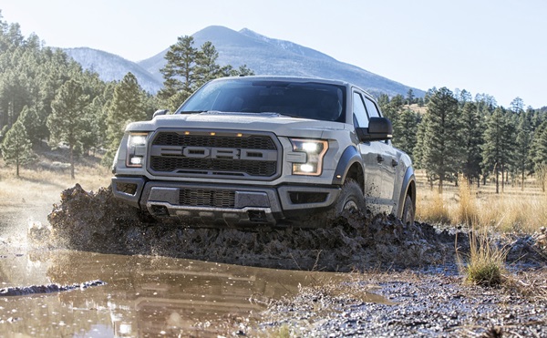 2017 Ford F-150 Raptor SuperCrew