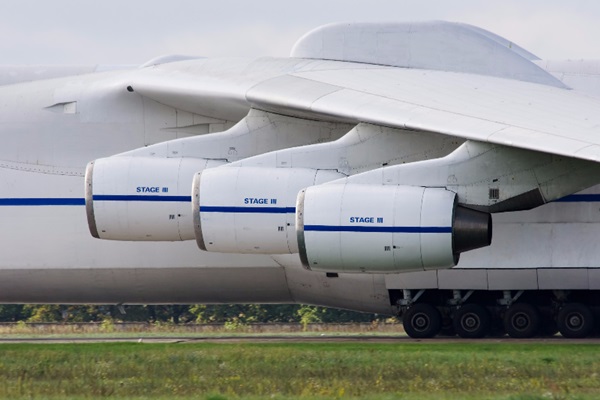 Antonov-An-225-KLIA-mekanika (6)