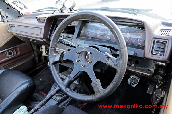Toyota-KE70-chop-top-mekanika (3)