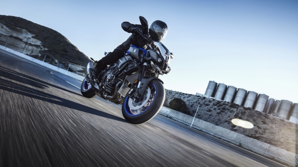 batch_Yamaha-MT-10-accessories-mekanika3
