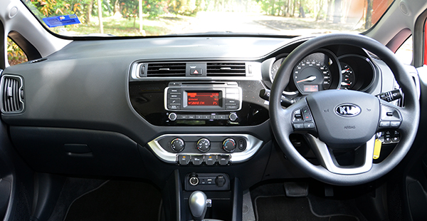 Rio Sedan (8)