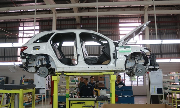 Mercedes-Benz-GLC-250-4MATIC-SKD-mekanika (12)