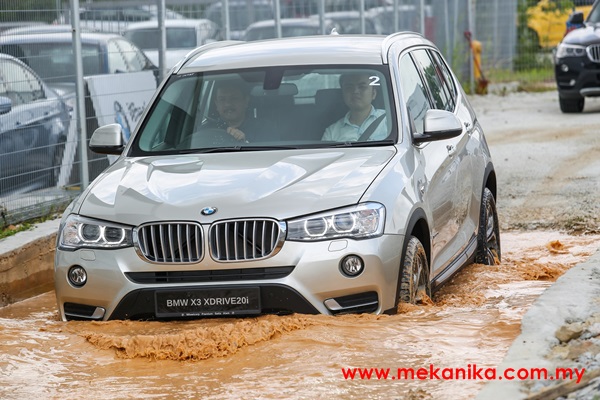 BMW-Wheelcorp-Premium-Driving-Circuit-mekanika (4)