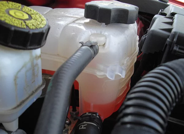 Gunanya Radiator INI 5 TANDA-TANDA AWAL KEROSAKAN RADIATOR | Mekanika