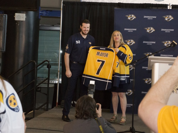 Nissan-GT-R-Nashville-Predators-mekanika14  Mekanika