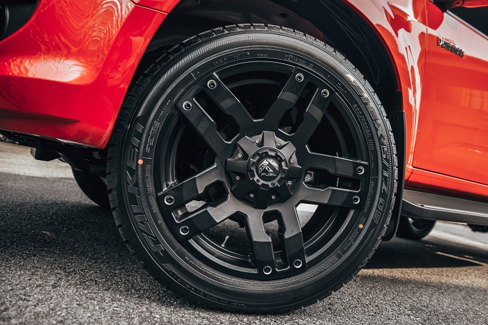 20-inch Rim & HT Tyre | Mekanika