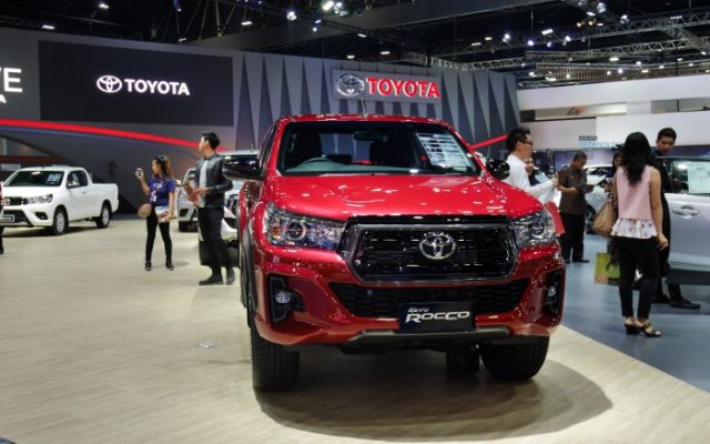 Toyota-Revo-Rocco-Thailand-2018-mekanika20  Mekanika