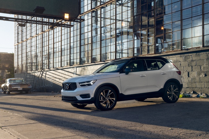 Volvo-XC-40-R-Line-malaysia-mekanika41  Mekanika