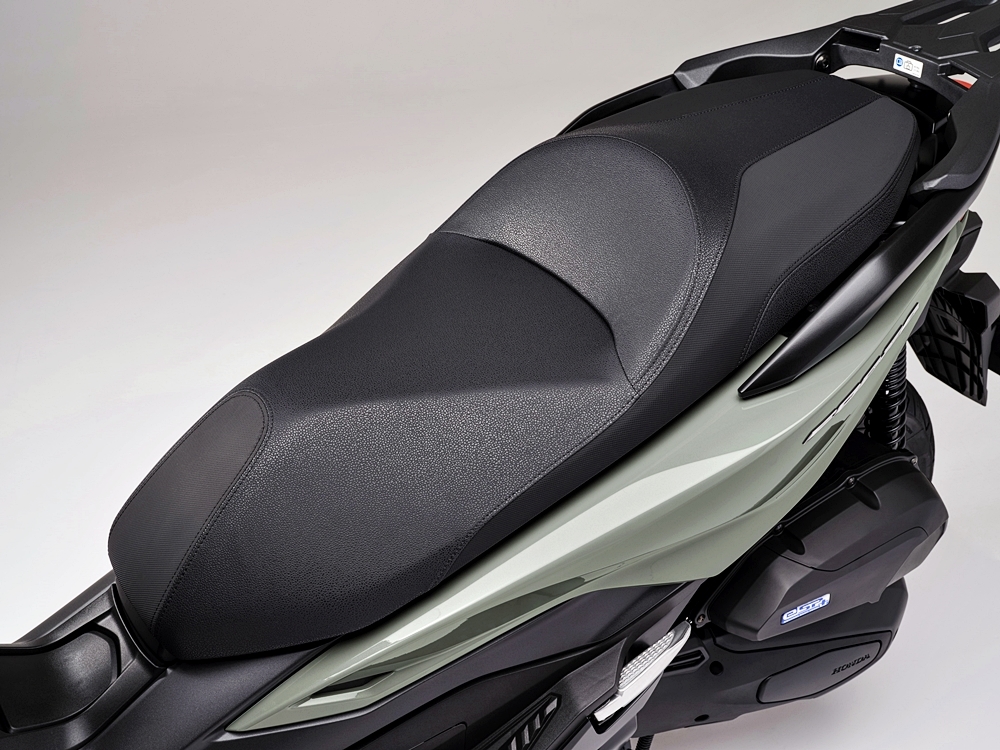 LDJSNC Housse De Moto Honda Forza 125 250 300 - Tissu Oxford Impermeable Anti-Poussière